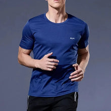 Load image into Gallery viewer, High Quality Polyester Men Running T Shirt Quick Dry Fitness Shirt Training Exercise Clothes Gym Sport Shirt Tops Lightweight
